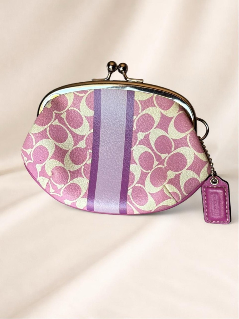 Coach Y2K Pink Signature Canvas Kiss lock Coin Purse